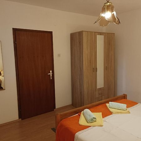 Apartment Dunja セニ エクステリア 写真